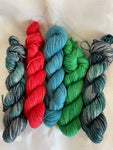 Holiday forest 75/25 Sock weight mini set (5x 25 gram minis)
