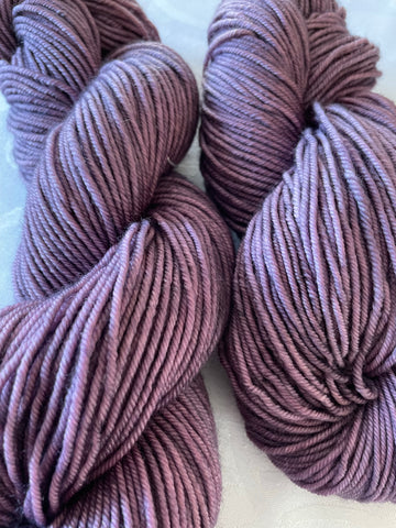Lilac worsted weight (115 grams)